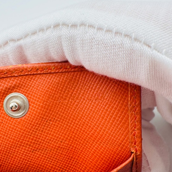 Prada compact Saffiano leather wallet - Picture 5 of 6